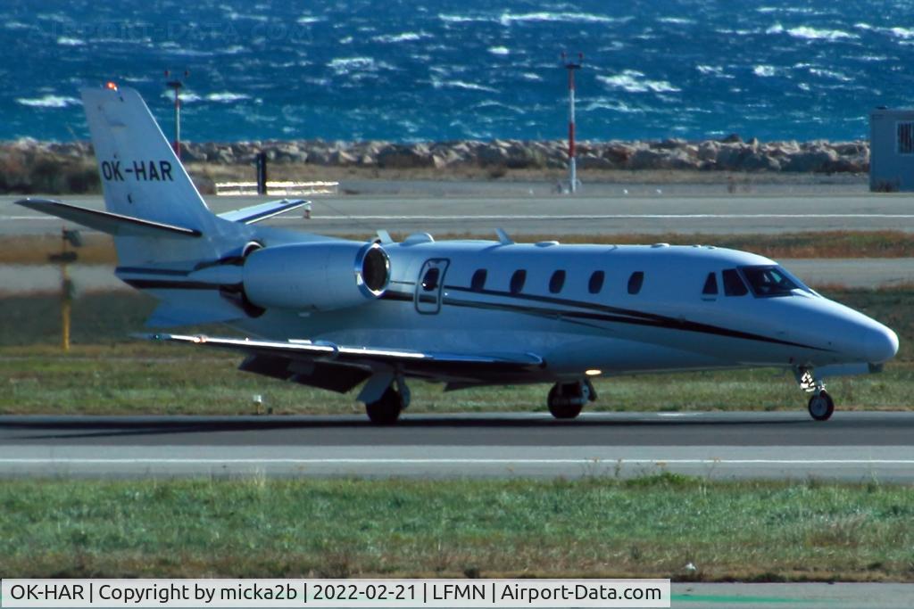 OK-HAR, 2002 Cessna 560XL Citation Excel C/N 560-5230, Taxiing