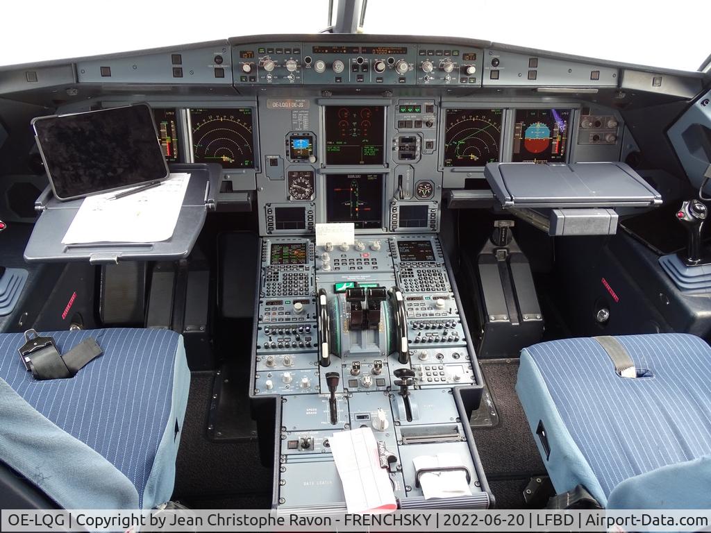 OE-LQG, 2009 Airbus A319-111 C/N 4076, EasyJet