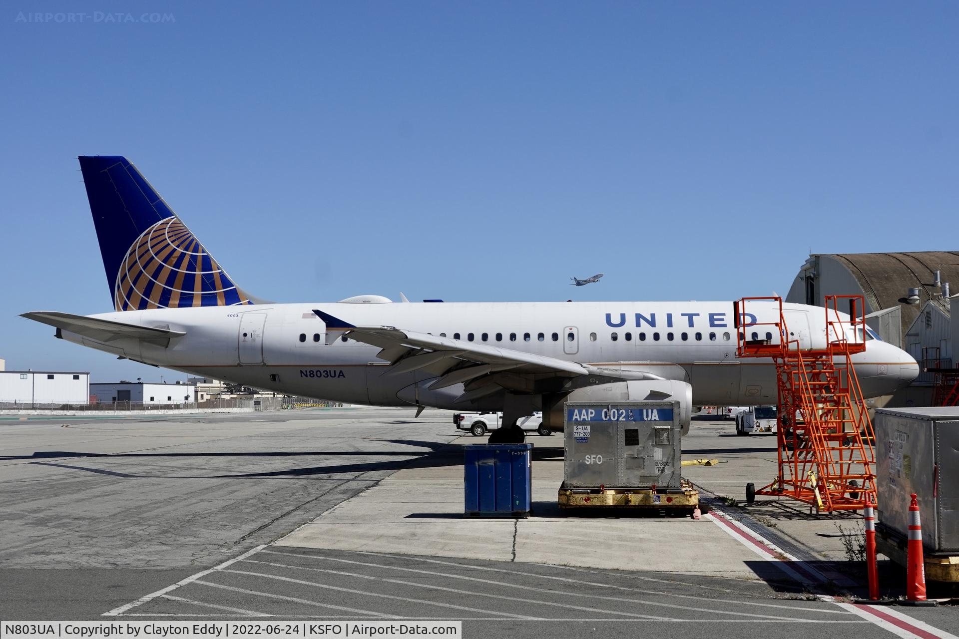 N803UA, 1997 Airbus A319-131 C/N 748, SFO 2022.