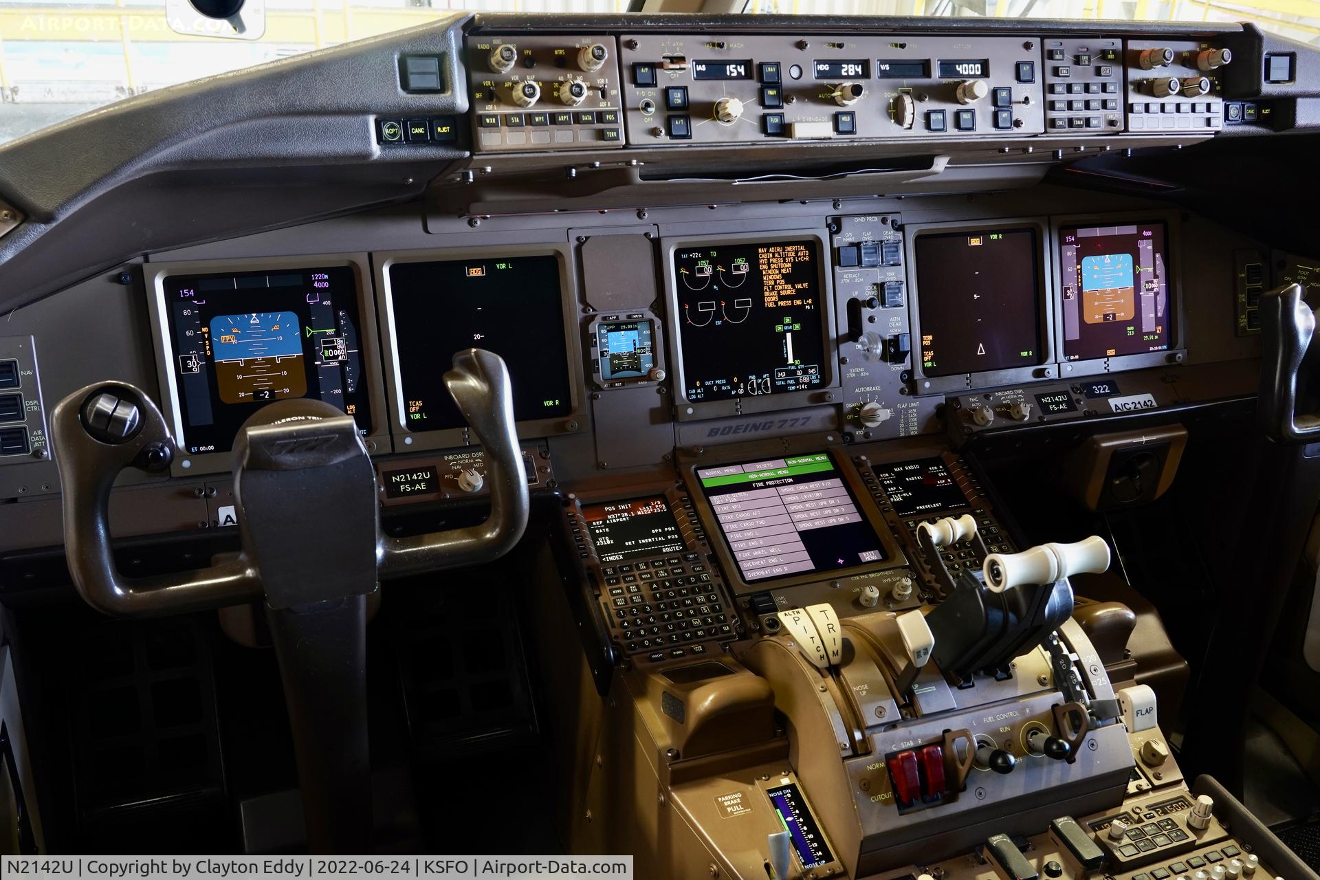 N2142U, 2017 Boeing 777-300/ER C/N 63722, Flightdeck. SFO 2022.