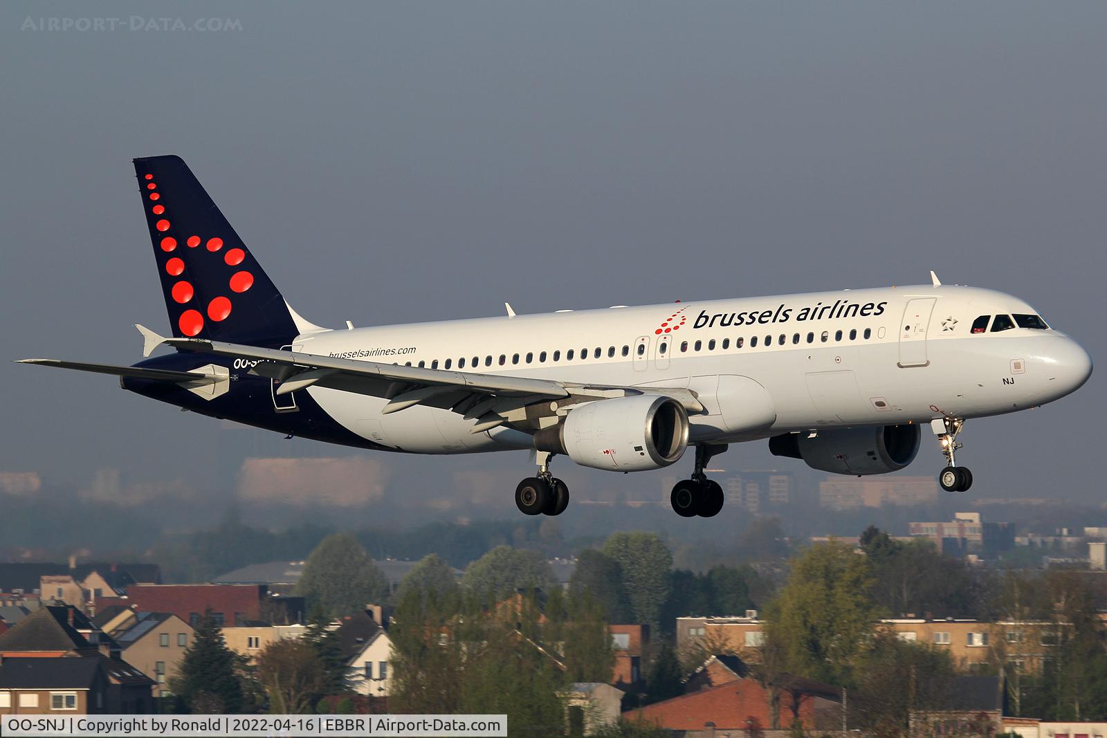 OO-SNJ, 2007 Airbus A320-214 C/N 3161, at bru