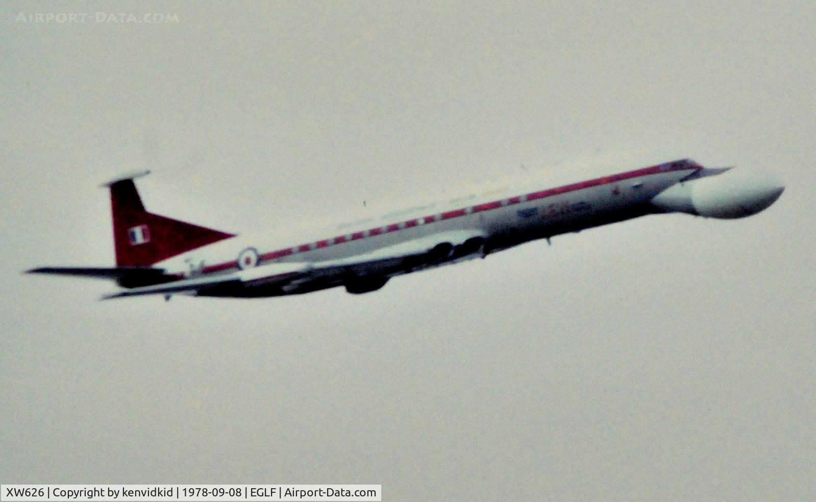 XW626, 1962 De Havilland DH.106 Comet C.4 C/N 6419, At Farnborough International 1978.