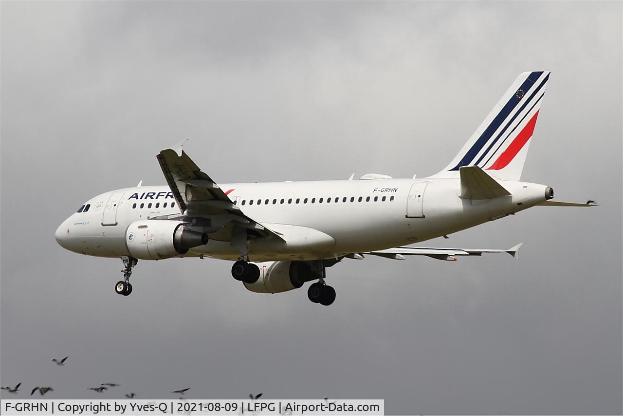 F-GRHN, 2000 Airbus A319-111 C/N 1267, Airbus A319-111, On final rwy 26L, Roissy Charles De Gaulle airport (LFPG-CDG)
