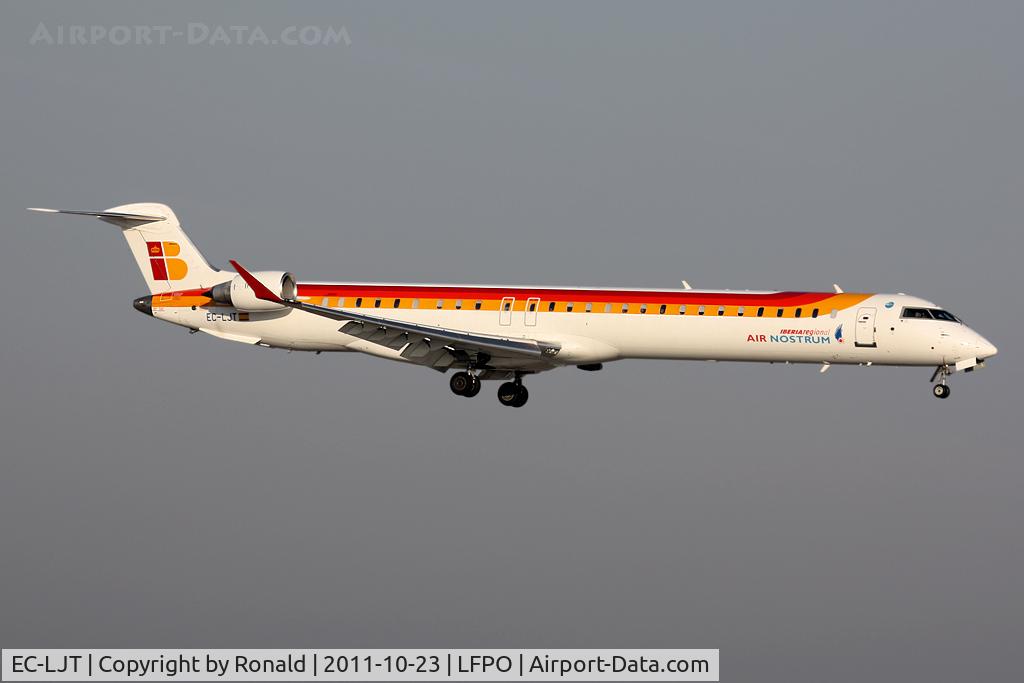 EC-LJT, 2010 Bombardier CRJ-1000ER NG (CL-600-2E25) C/N 19005, at orly