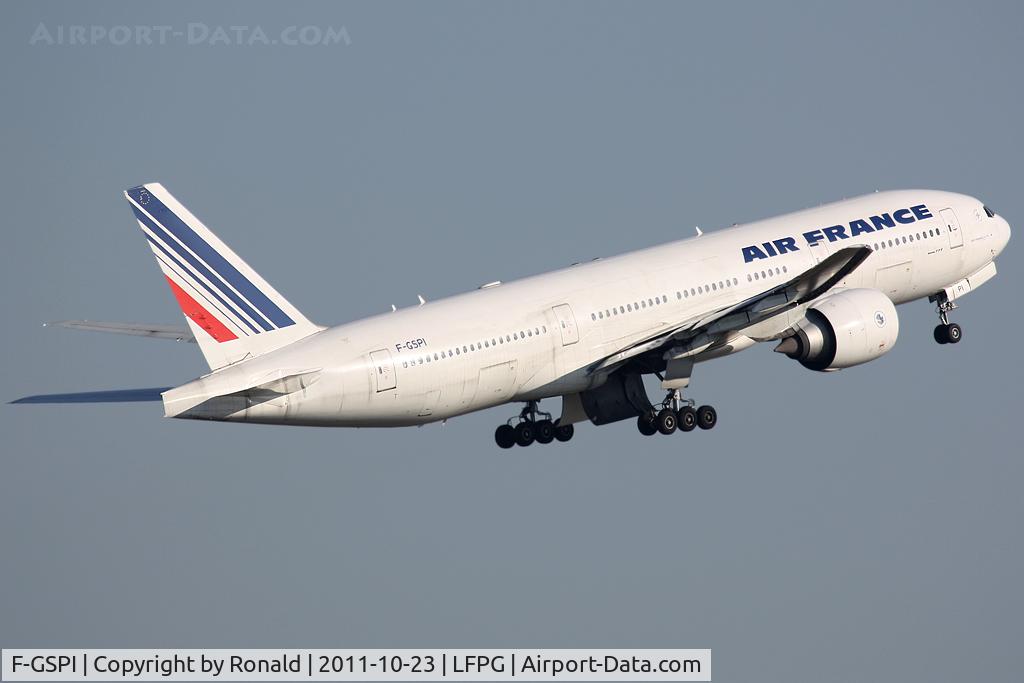 F-GSPI, 1999 Boeing 777-228/ER C/N 29008, at cdg