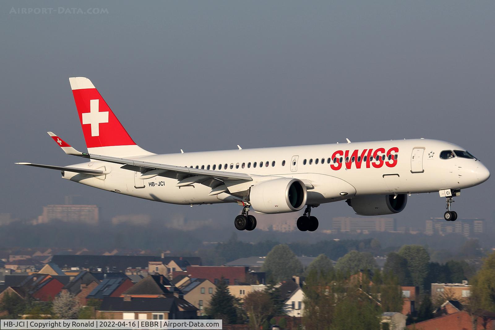 HB-JCI, 2018 Bombardier CSeries CS300 (BD-500-1A11) C/N 55023, at bru