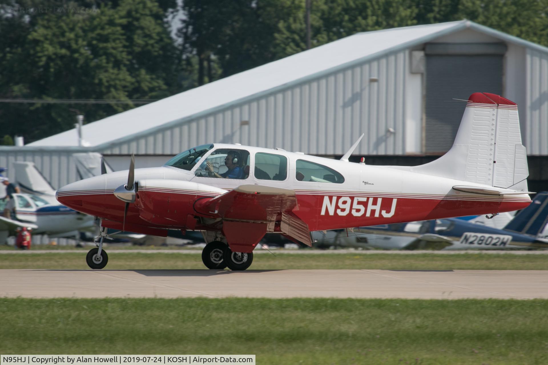 N95HJ, 1965 Beech D95A C/N TD-615, At AirVenture 2019