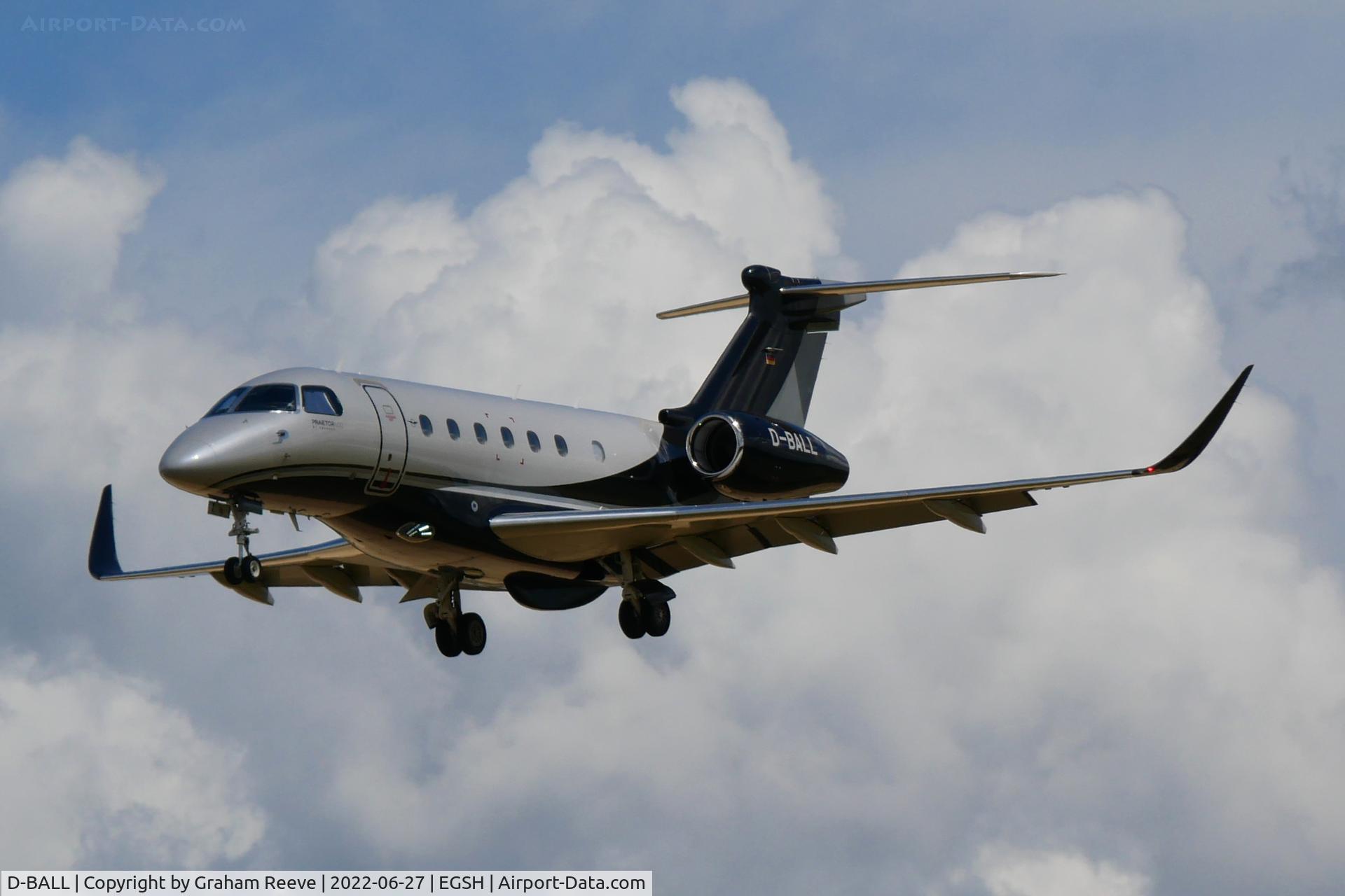 D-BALL, 2021 Embraer EMB-550 Praetor 600 C/N 55020133, Landing at Norwich.