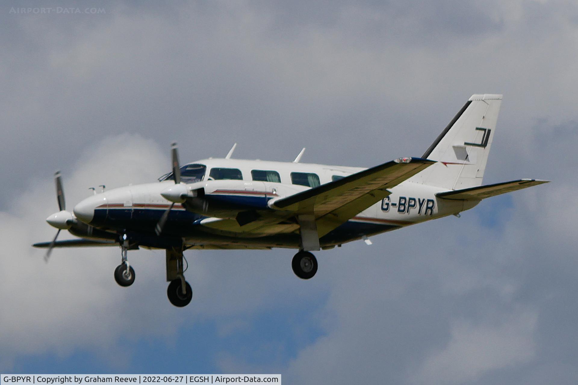 G-BPYR, 1977 Piper PA-31-310 C Navajo C/N 31-7812032, Landing at Norwich.