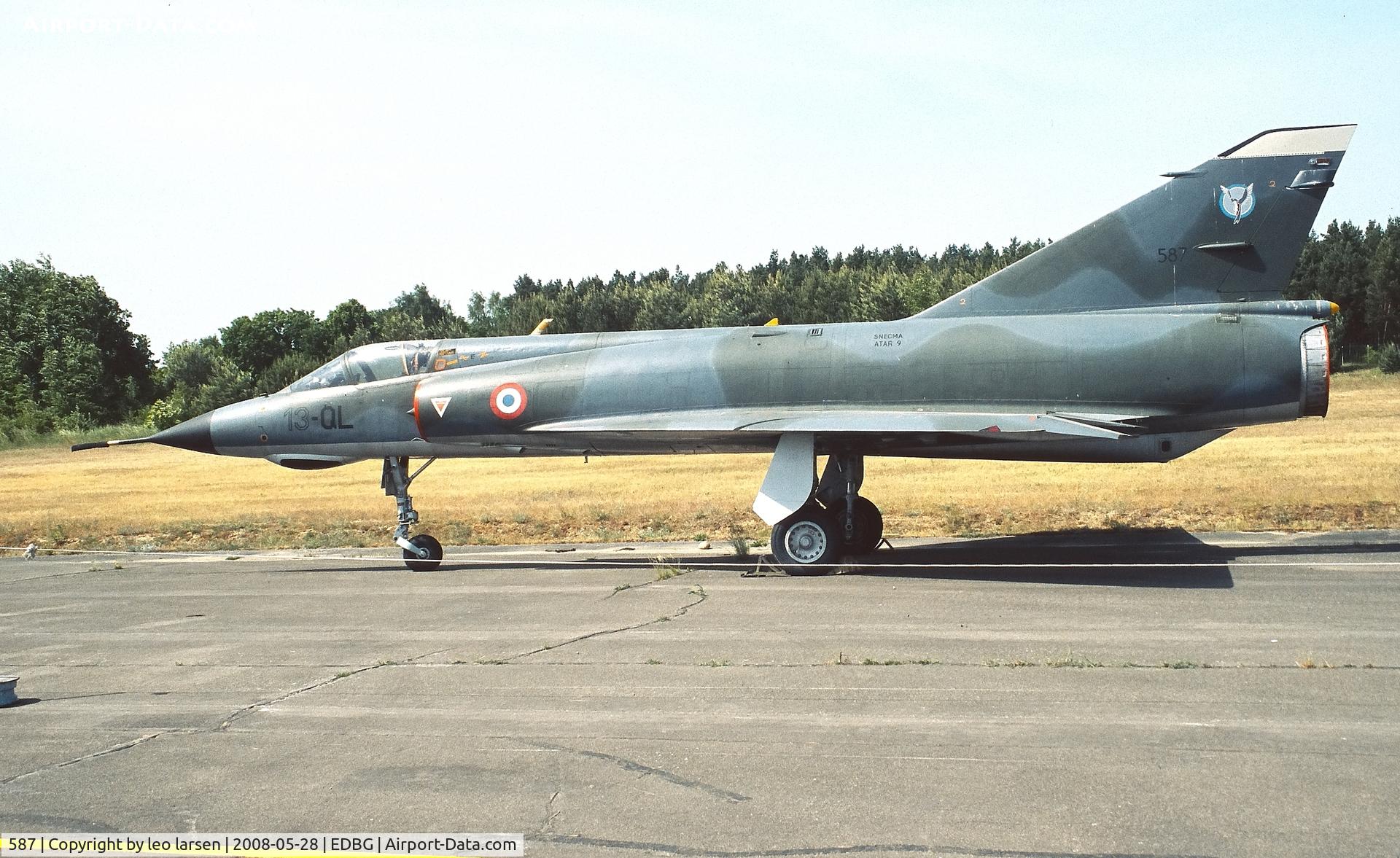 587, Dassault Mirage IIIE C/N 587, Berelin Gatow 28.5.2008