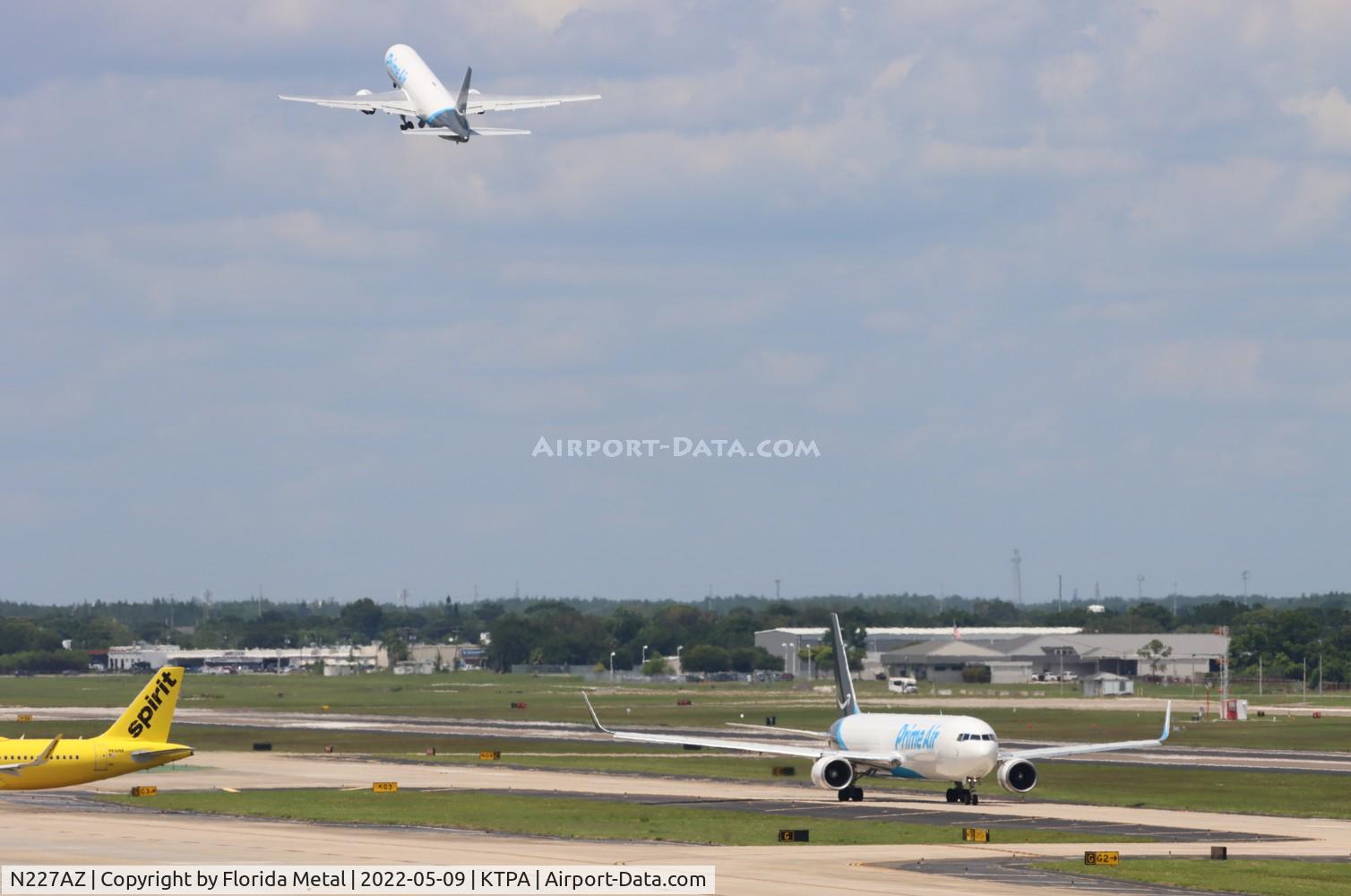 N227AZ, 1994 Boeing 767-323 C/N 27448, TPA 2022