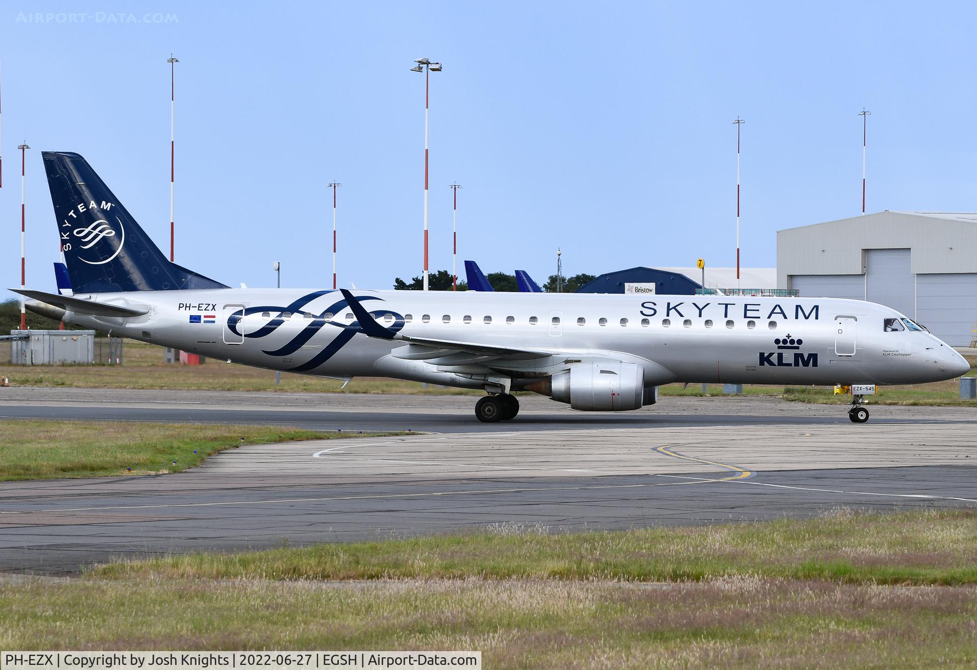 PH-EZX, 2012 Embraer 190LR (ERJ-190-100LR) C/N 19000545, Arriving at Norwich.