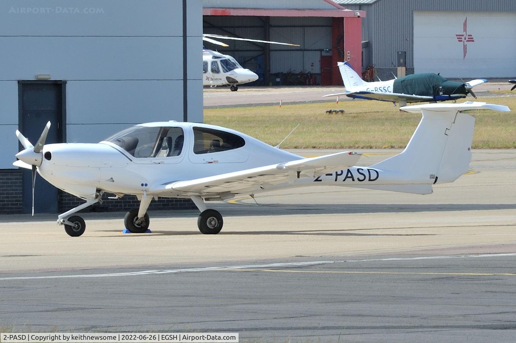 2-PASD, Diamond DA-40D Diamond Star Diamond Star C/N D4.293, Parked at Norwich.