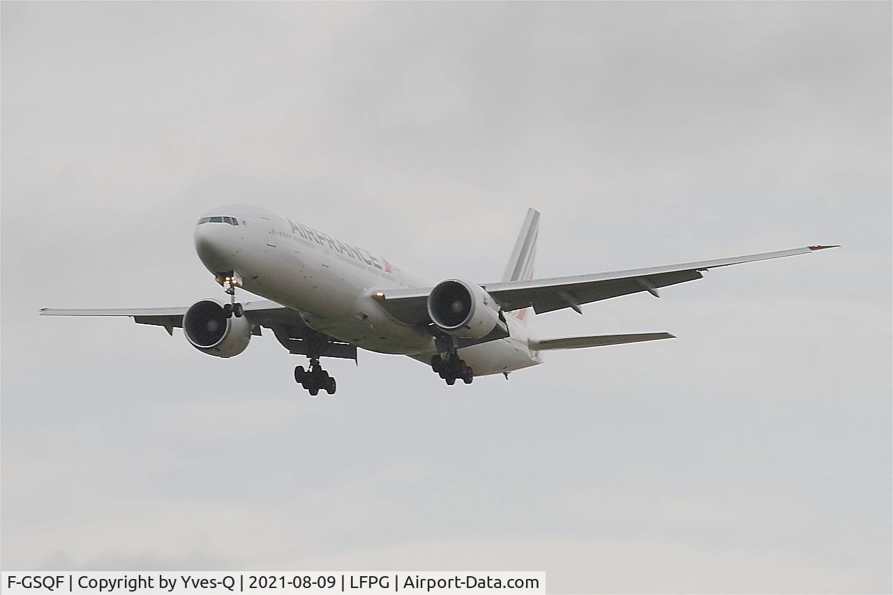 F-GSQF, 2004 Boeing 777-328/ER C/N 32849, Boeing 777-328-ER, Short approach rwy 26L, Roissy Charles De Gaulle airport (LFPG-CDG)