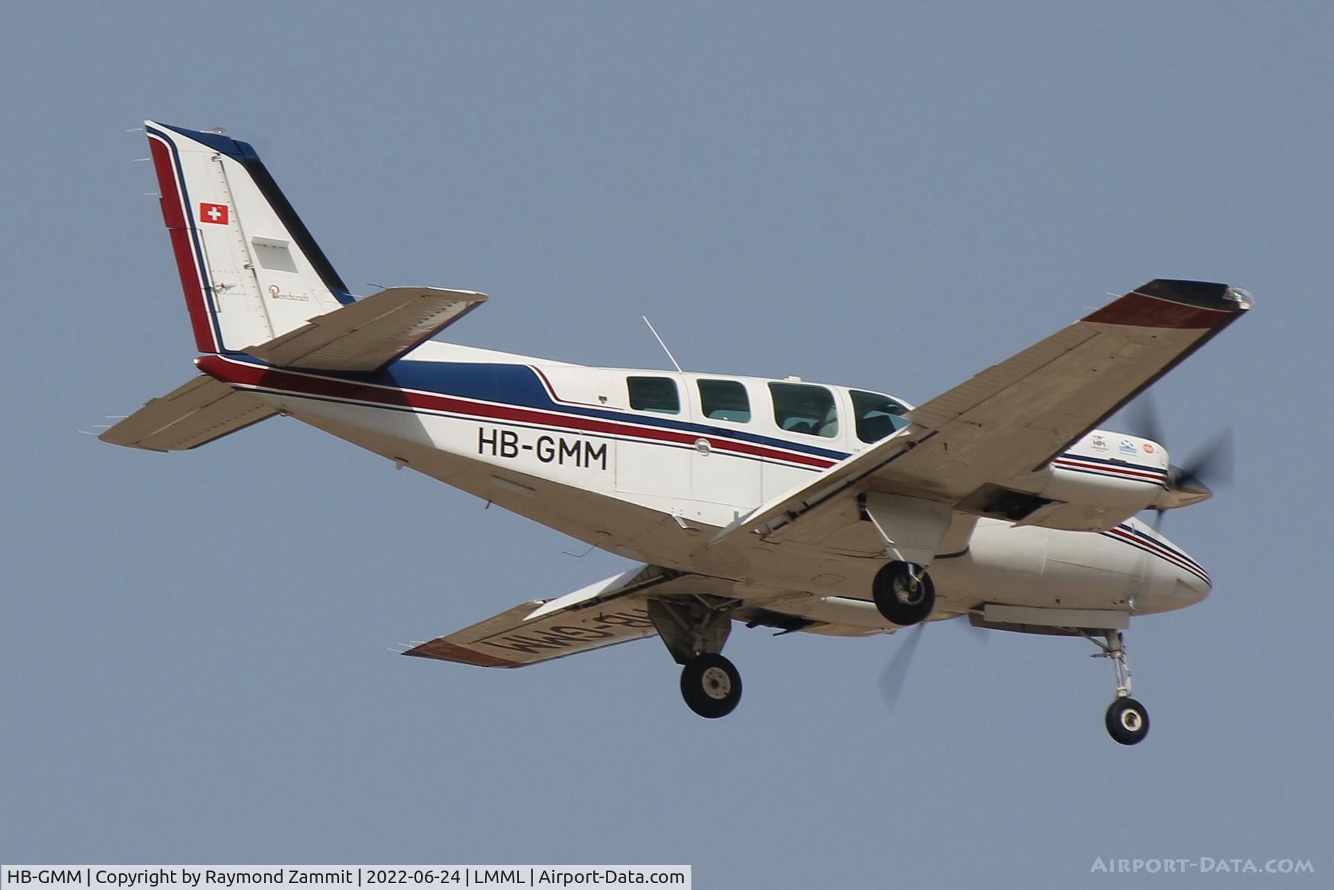 HB-GMM, Beechcraft 58 Baron C/N TH-1440, Beechcraft 58 Baron HB-GMM