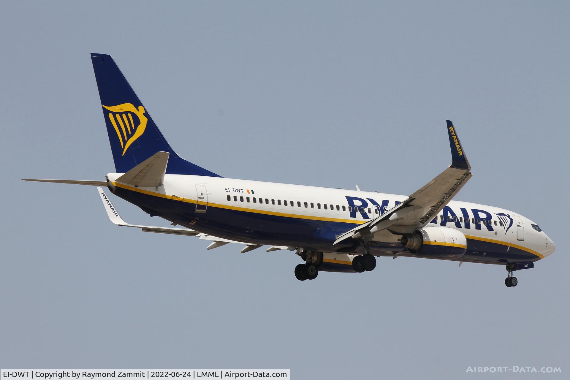 EI-DWT, 2008 Boeing 737-8AS C/N 33626, B737-800 EI-DWT Ryanair