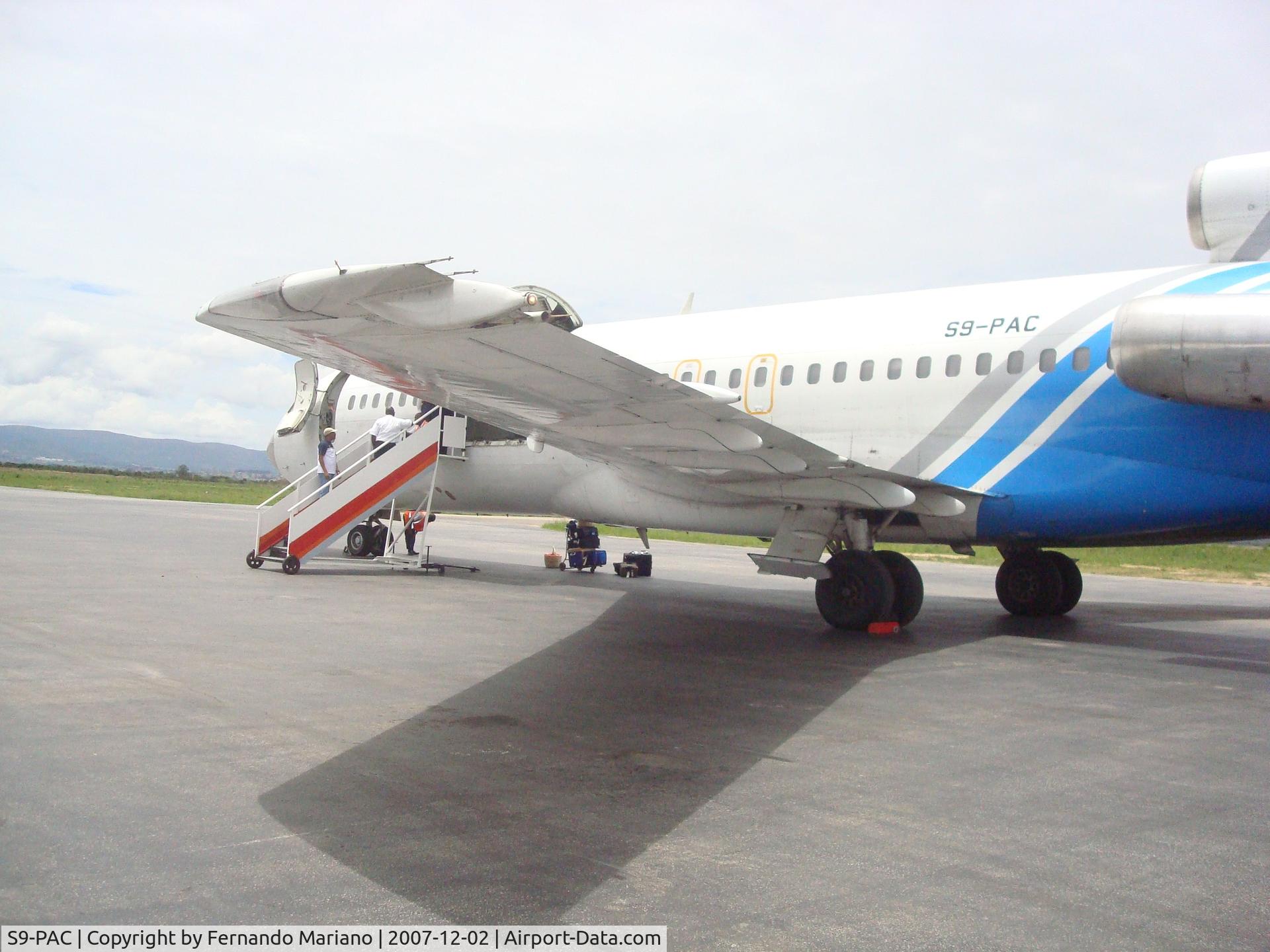 S9-PAC, 1971 Boeing 727-44C C/N 20475, Taken at Luanda Airport