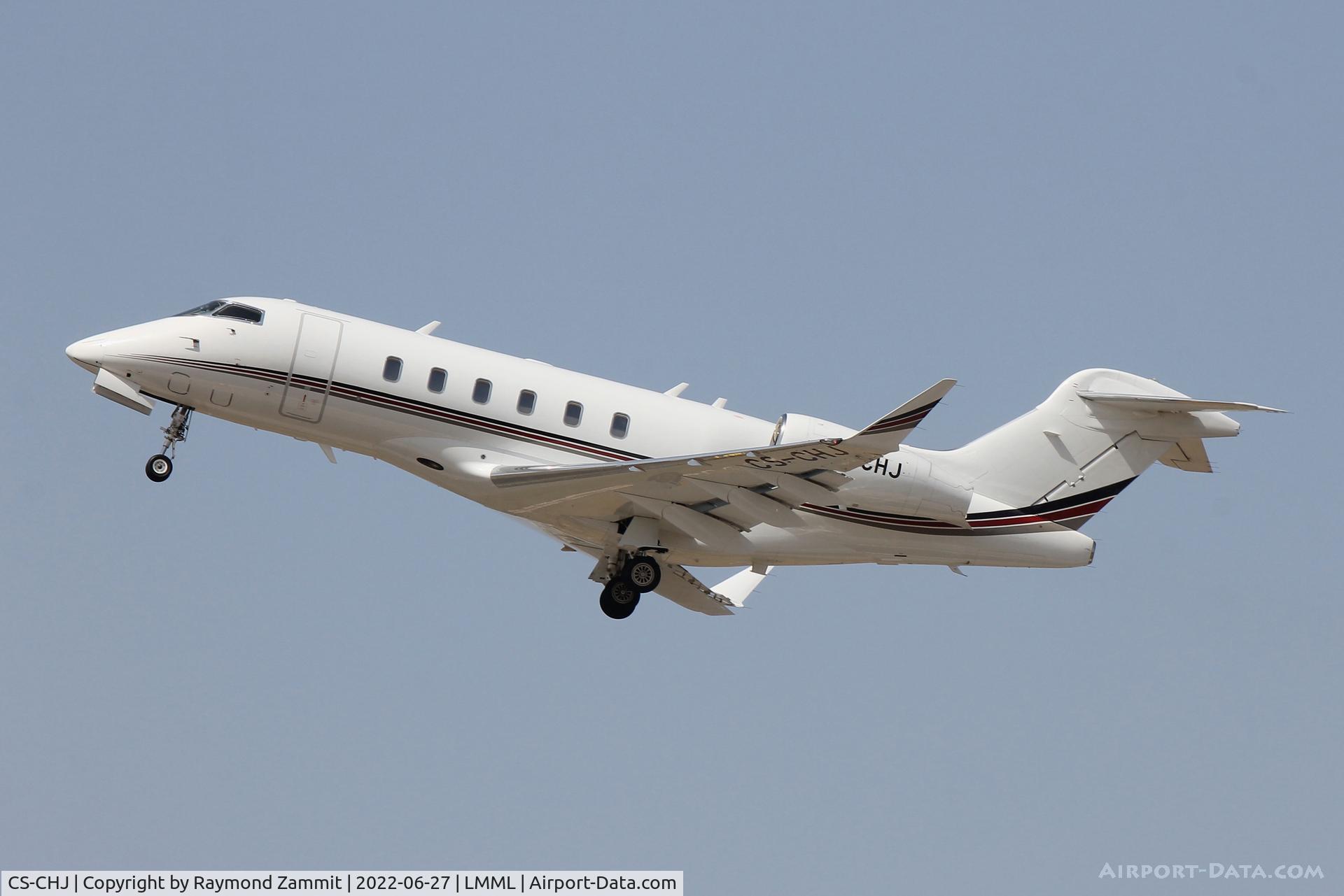 CS-CHJ, 2019 Bombardier Challenger 350 (BD-100-1A10) C/N 20832, Bombardier Challenger 350 CS-CHJ Netjets