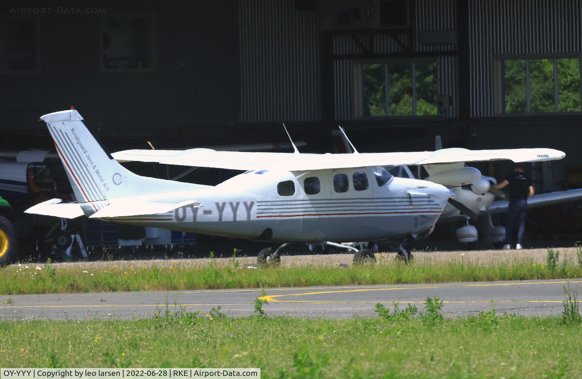 OY-YYY, 1980 Cessna P210N Pressurised Centurion C/N P21000438, Roskilde 28.6.2022