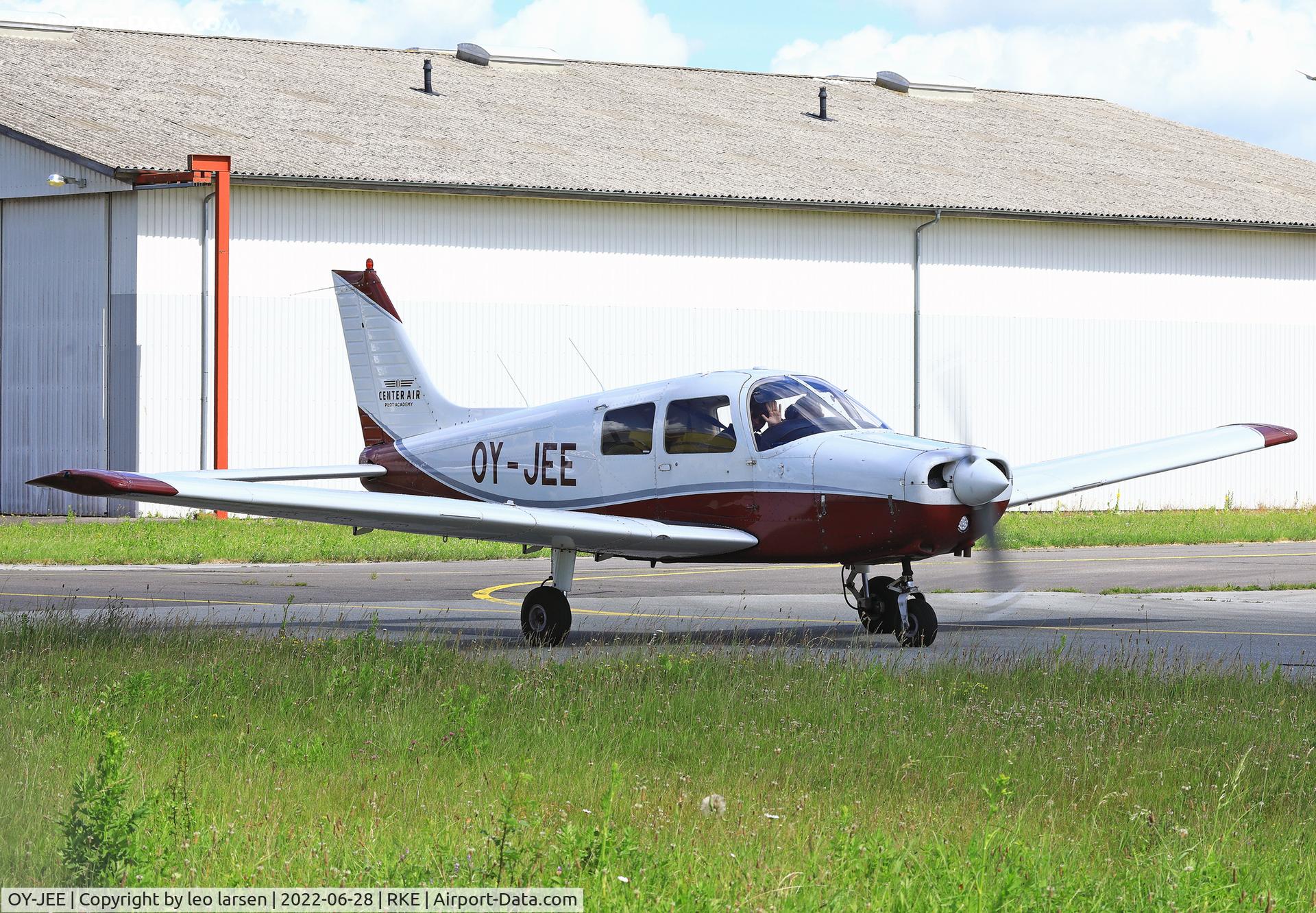 OY-JEE, 1989 Piper PA-28-161 Cadet C/N 2841177, Roskilde 28.6.2022