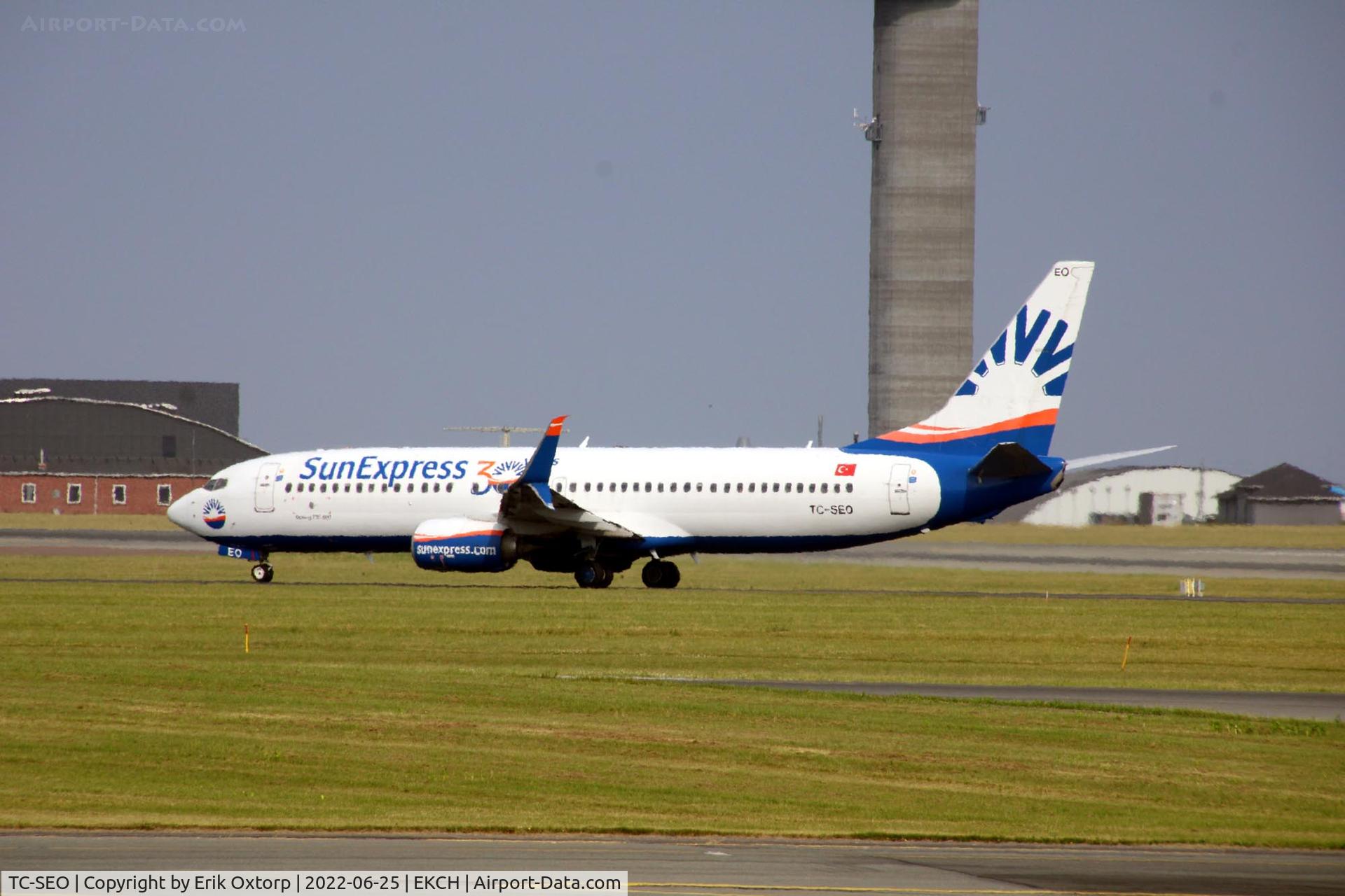 TC-SEO, 2016 Boeing 737-8HC C/N 61178, TC-SEO landed rw 22L