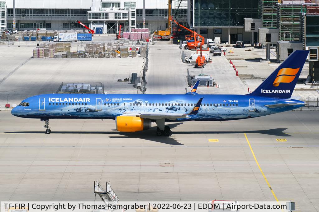 TF-FIR, 1994 Boeing 757-256 C/N 26242, Icelandair Boeing 757-200 