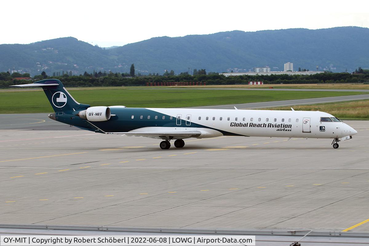 OY-MIT, 2006 Bombardier CRJ-900LR (CL-600-2D24) C/N 15078, OY-MIT @ LOWG 2022
