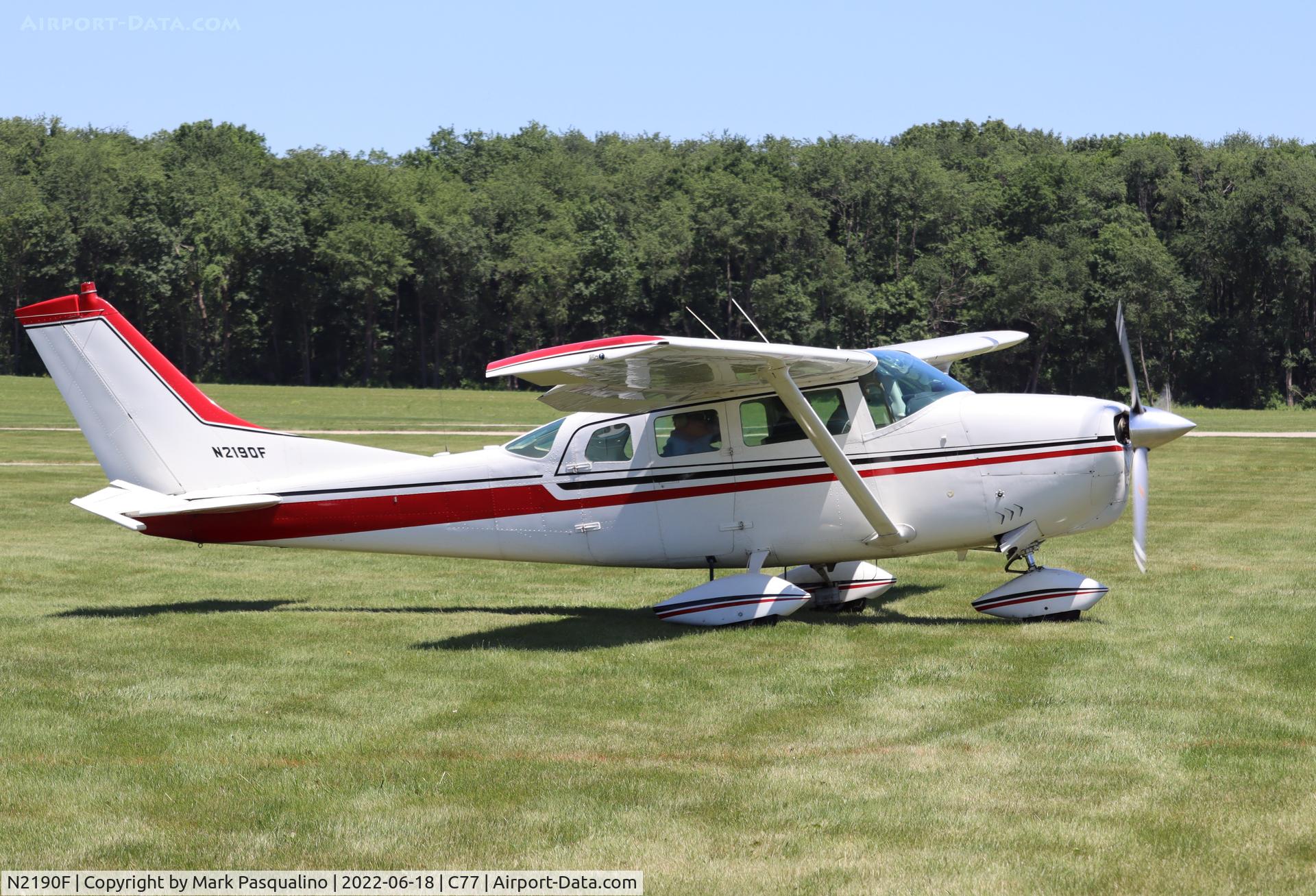 N2190F, 1965 Cessna U206 Super Skywagon C/N U206-0390, Cessna U206