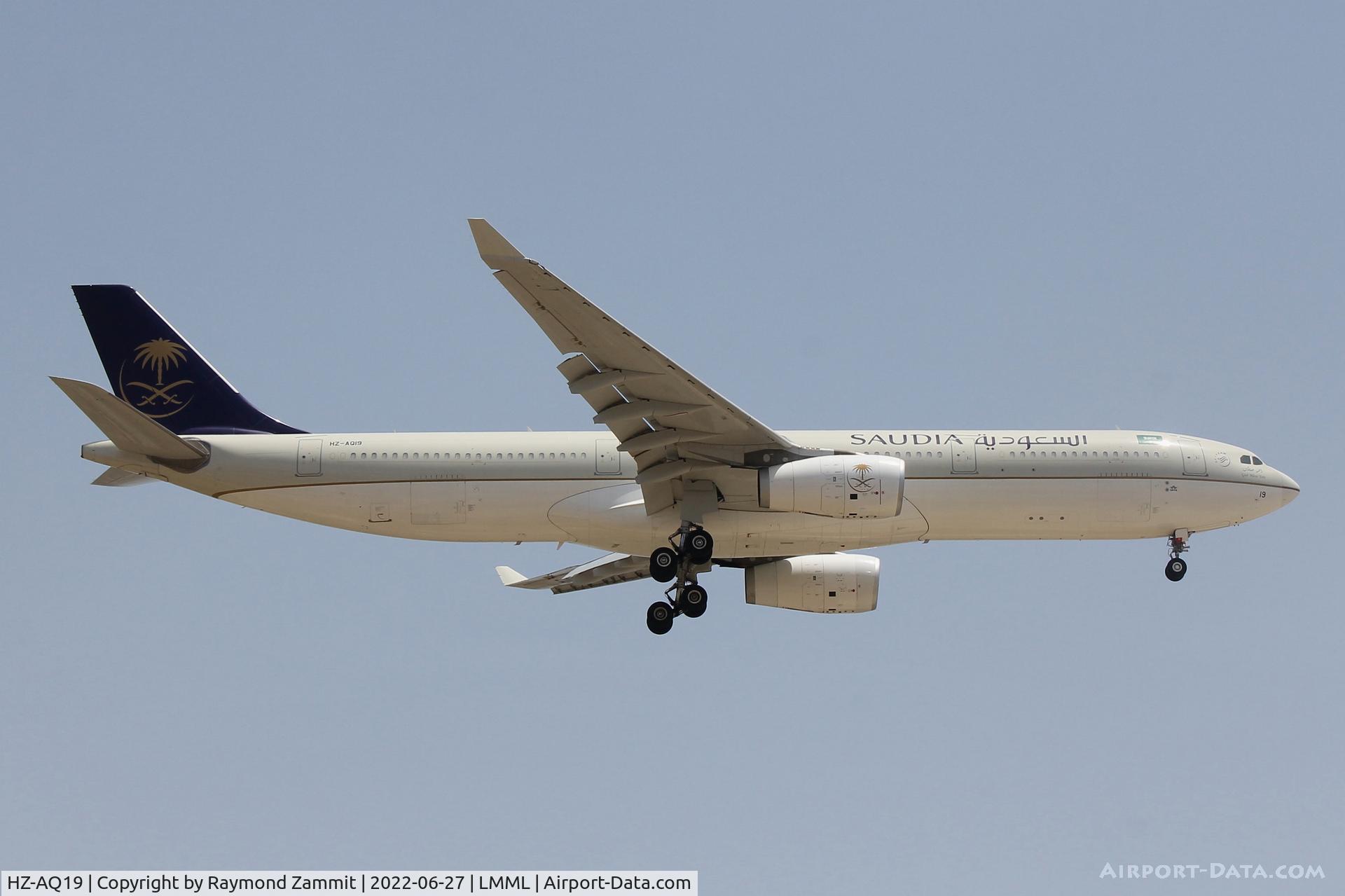 HZ-AQ19, 2016 Airbus A330-343 C/N 1749, A330 HZ-AQ19 Saudia Airlines