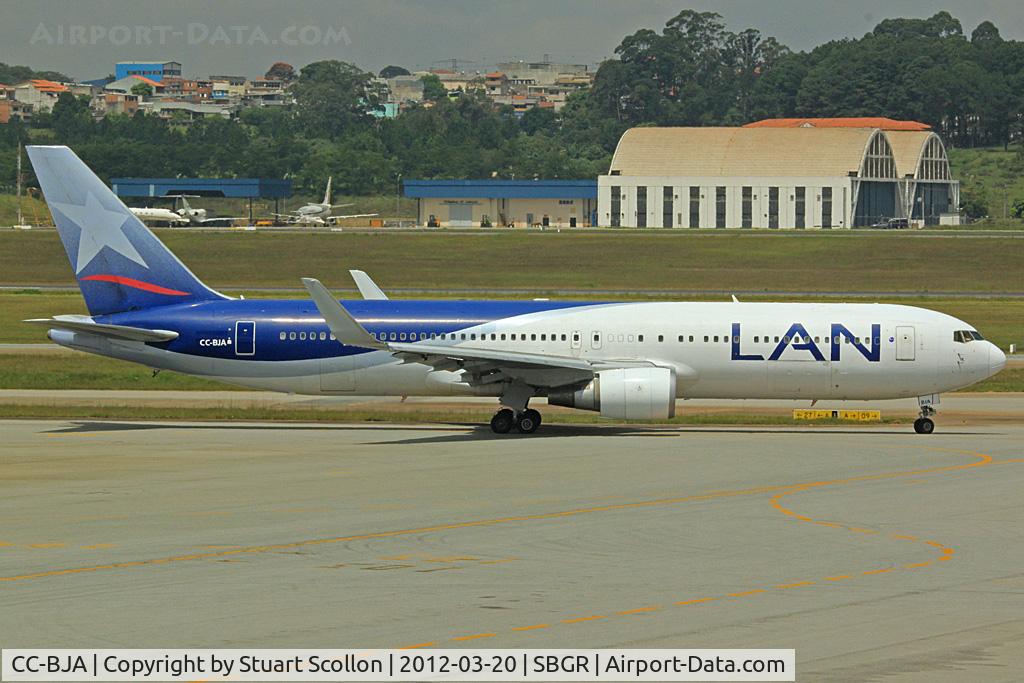CC-BJA, 1996 Boeing 767-316/ER C/N 26329, LAN GRU