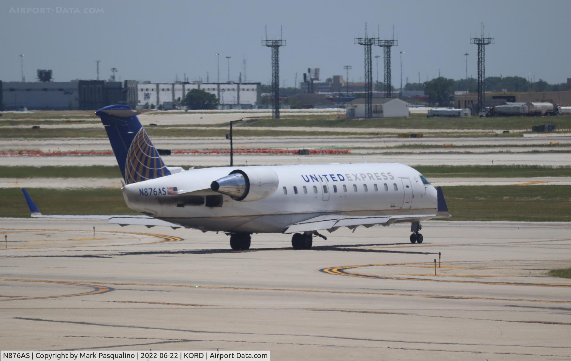N876AS, 2001 Bombardier CRJ-200ER (CL-600-2B19) C/N 7576, CL-600-2B19