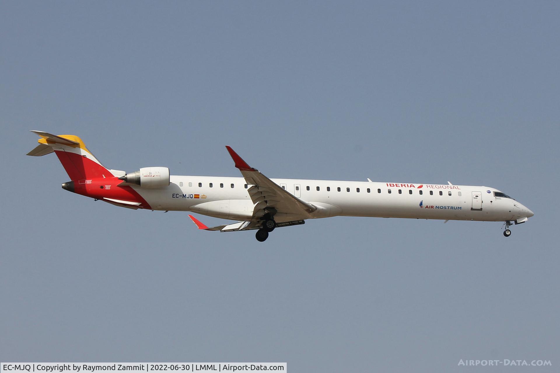 EC-MJQ, 2016 Bombardier CRJ-1000 (CL-600-2E25) C/N 19047, Canadair CRJ-1000 Regional Jet EC-MJQ Air Nostrum Iberia
