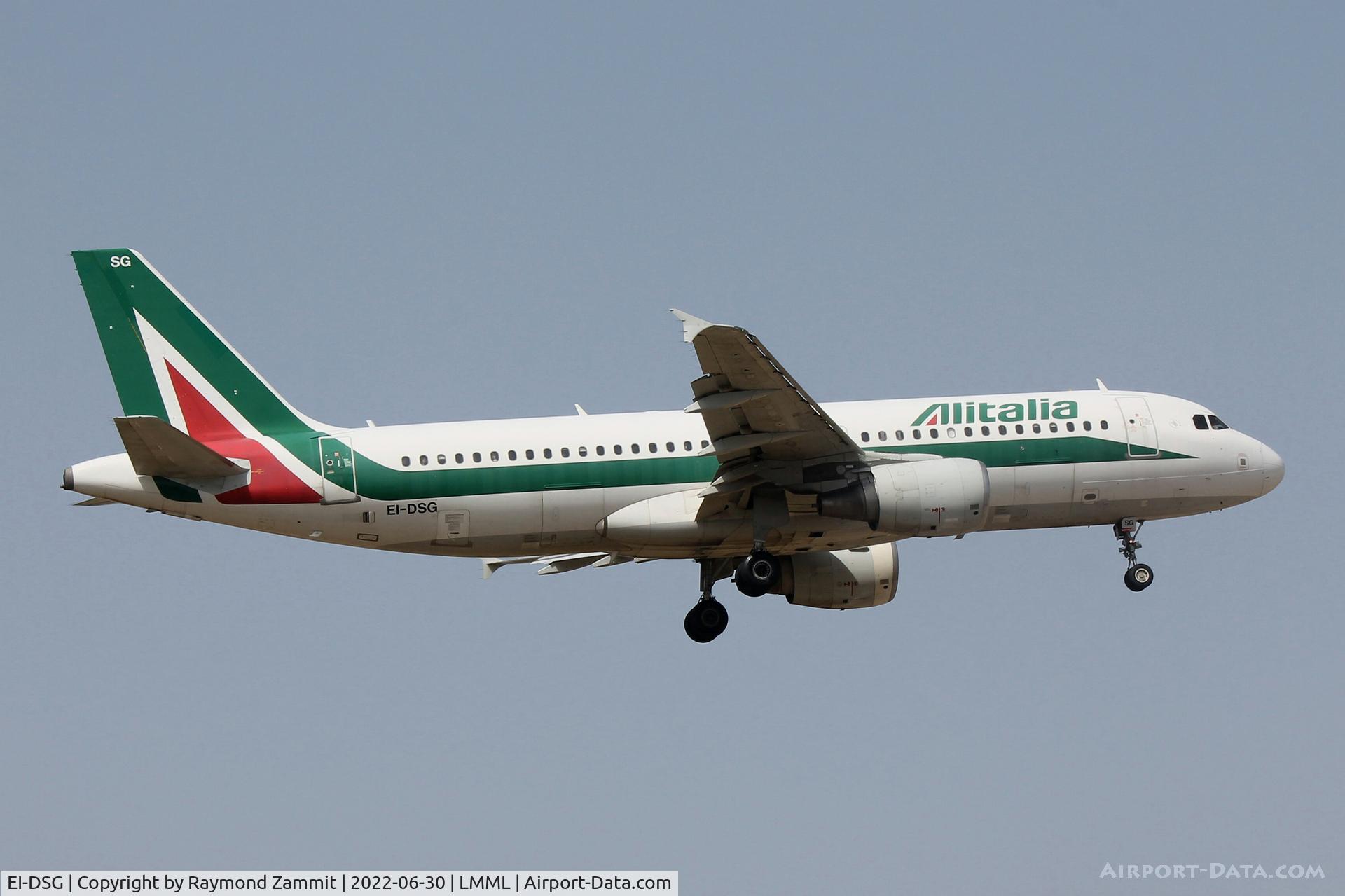 EI-DSG, 2007 Airbus A320-216 C/N 3115, A320 EI-DSG Alitalia