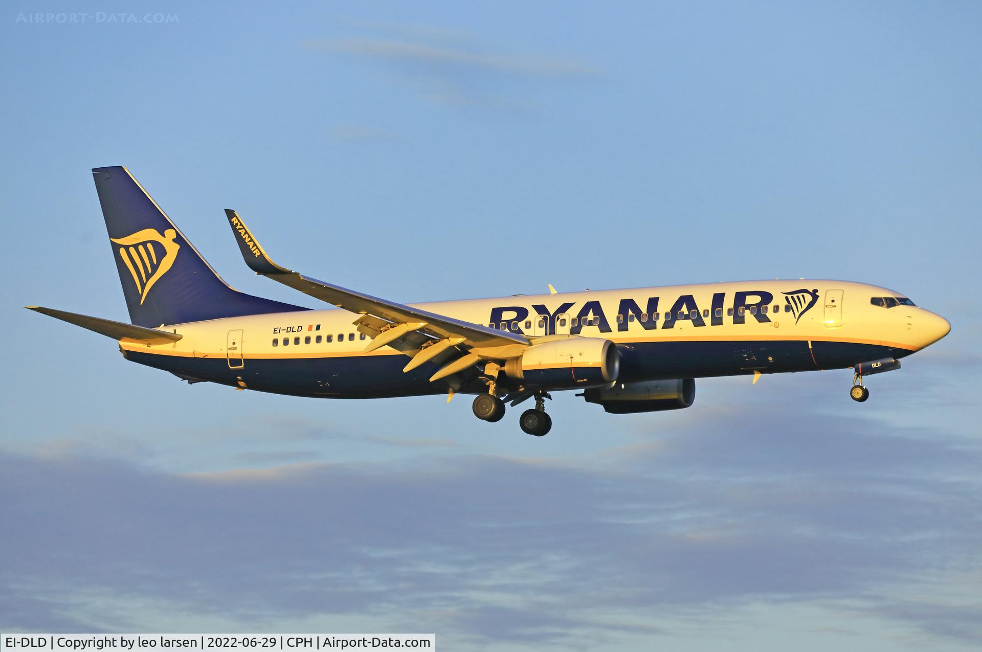 EI-DLD, 2005 Boeing 737-8AS C/N 33825, Copenhagen 29.6.2022