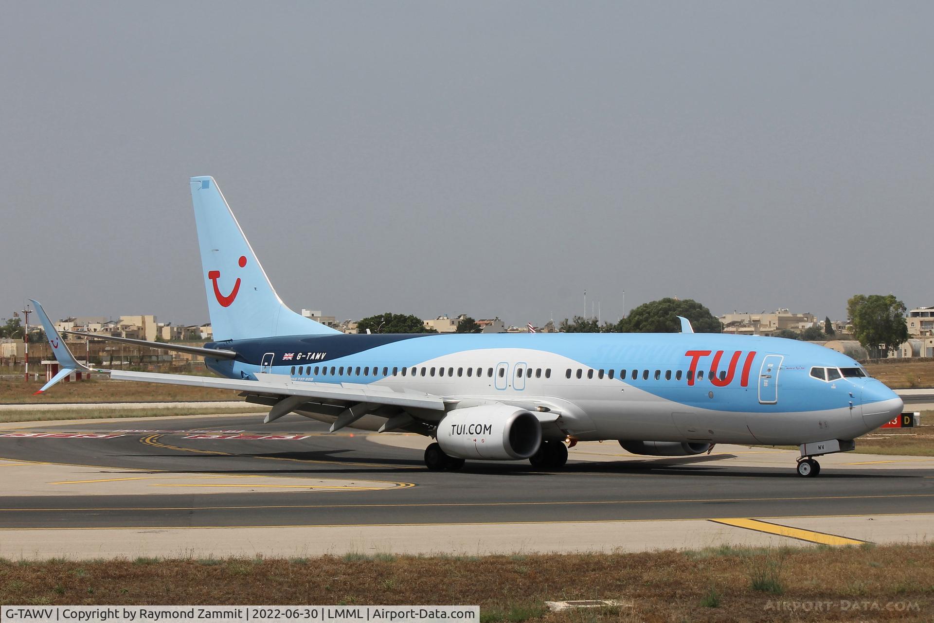 G-TAWV, 2015 Boeing 737-8K5 C/N 41662, B737-800 G-TAWV TUI Fly