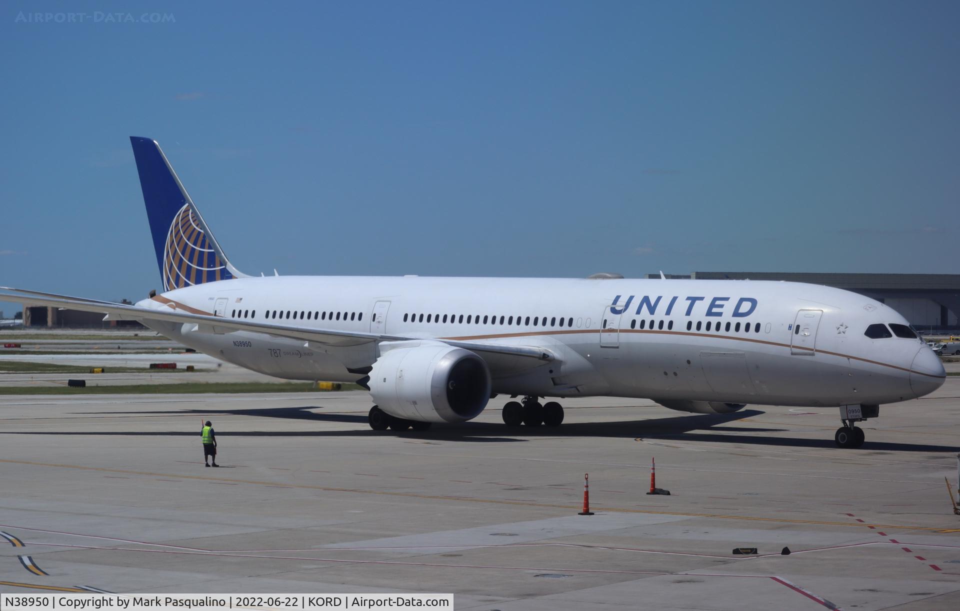N38950, 2014 Boeing 787-9 Dreamliner Dreamliner C/N 36401, Boeing 787-9