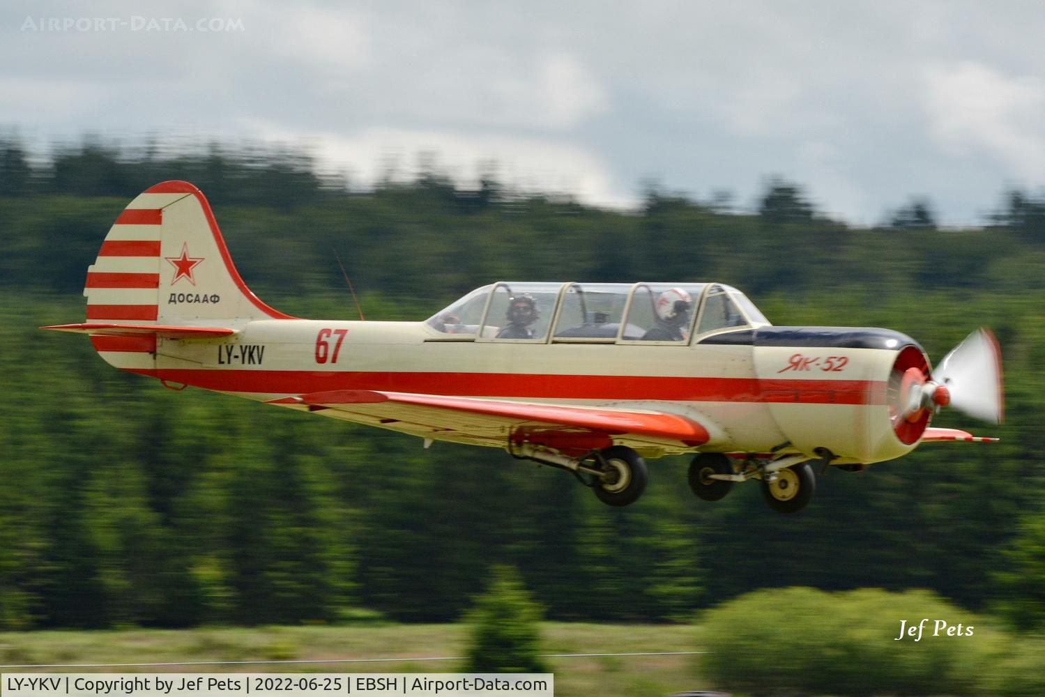 LY-YKV, 1982 Bacau Yak-52 C/N 822013, Fly in Festival at Saint-Hubert.