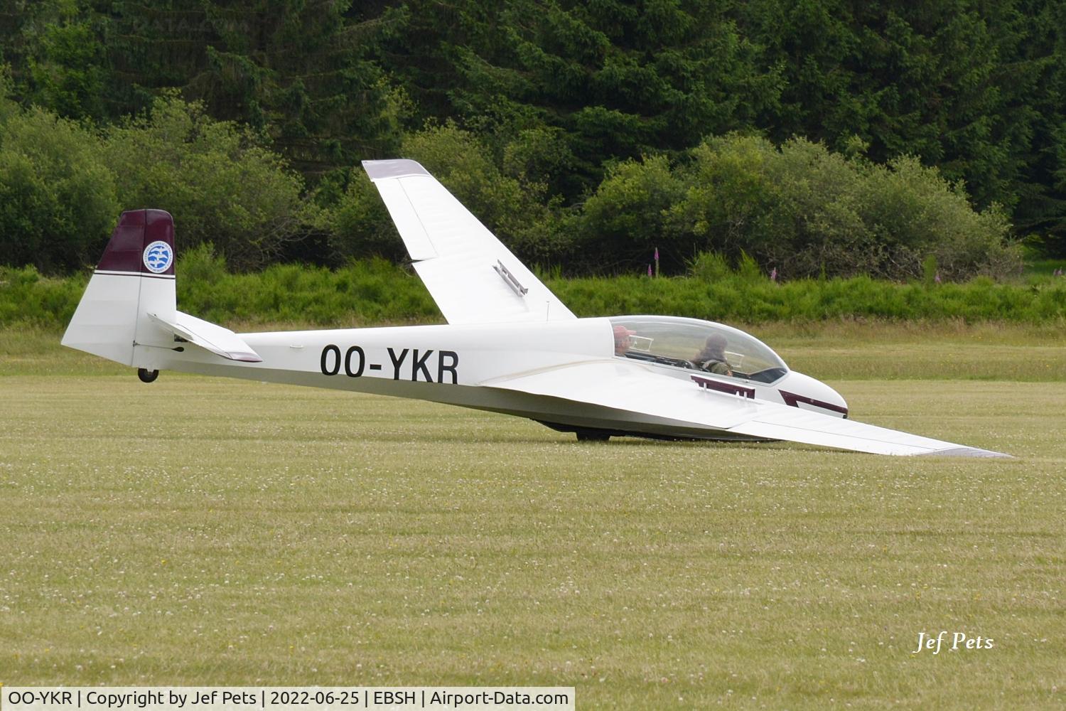 OO-YKR, 1967 Schleicher ASK-13 C/N 13021, Fly in Festival at Saint-Hubert.
