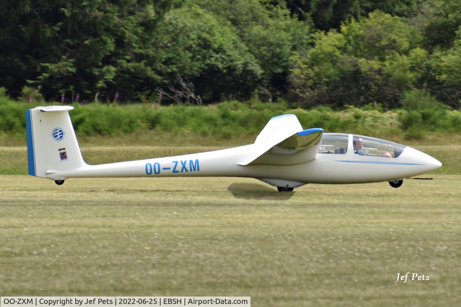 OO-ZXM, 1992 Schleicher ASK-21 C/N 21535, Fly-in Festival at Saint-Hubert.