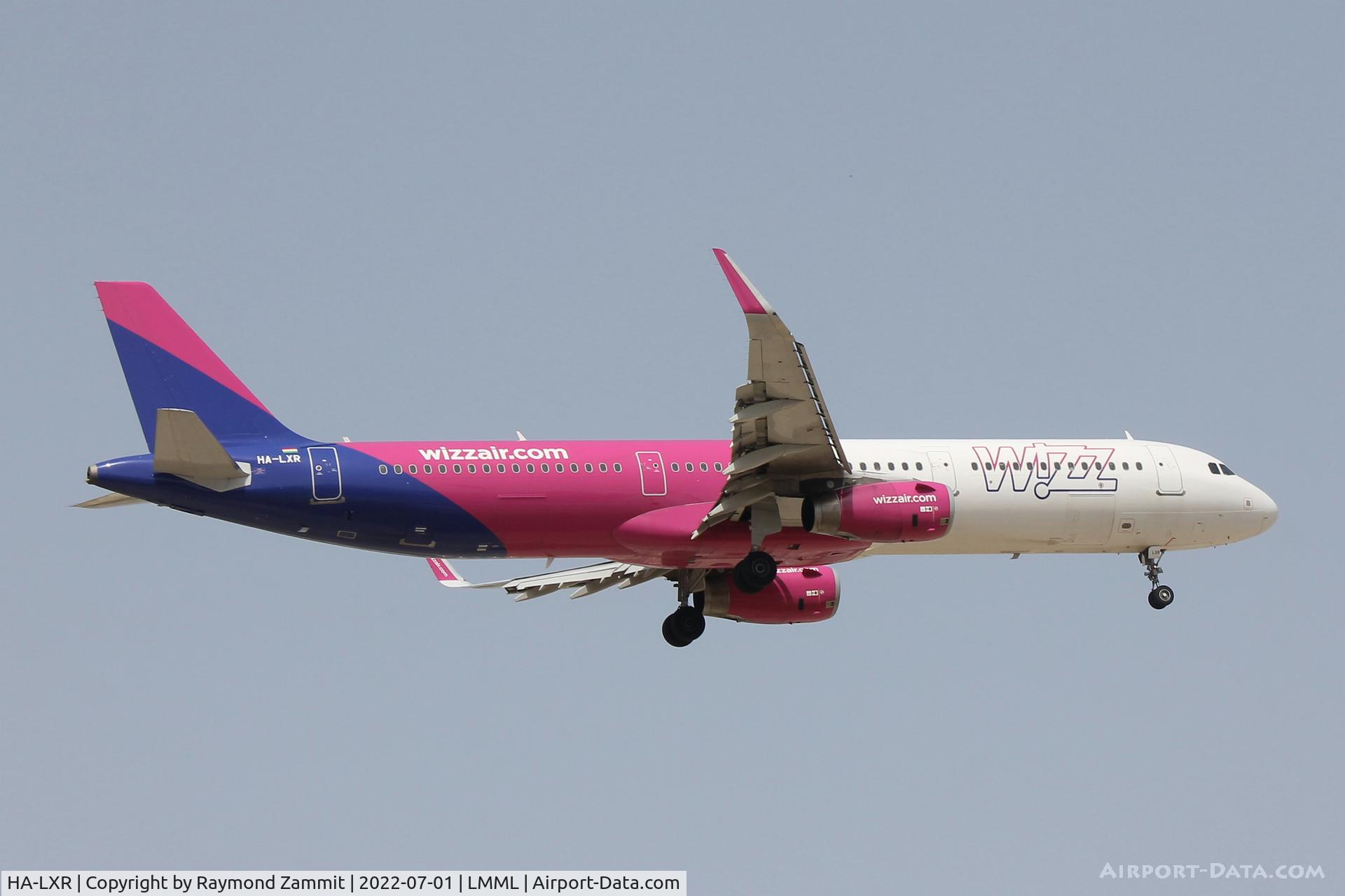 HA-LXR, 2017 Airbus A321-231 C/N 7647, A321 HA-LXR Wizzair