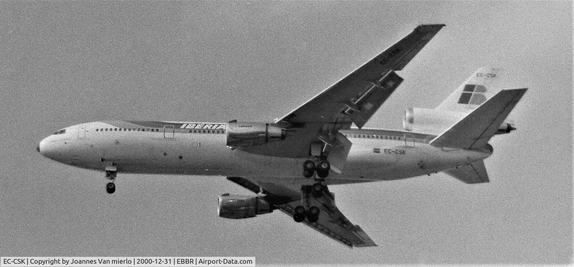 EC-CSK, 1976 McDonnell Douglas DC-10-30 C/N 46953, Approaching Brussels 25L