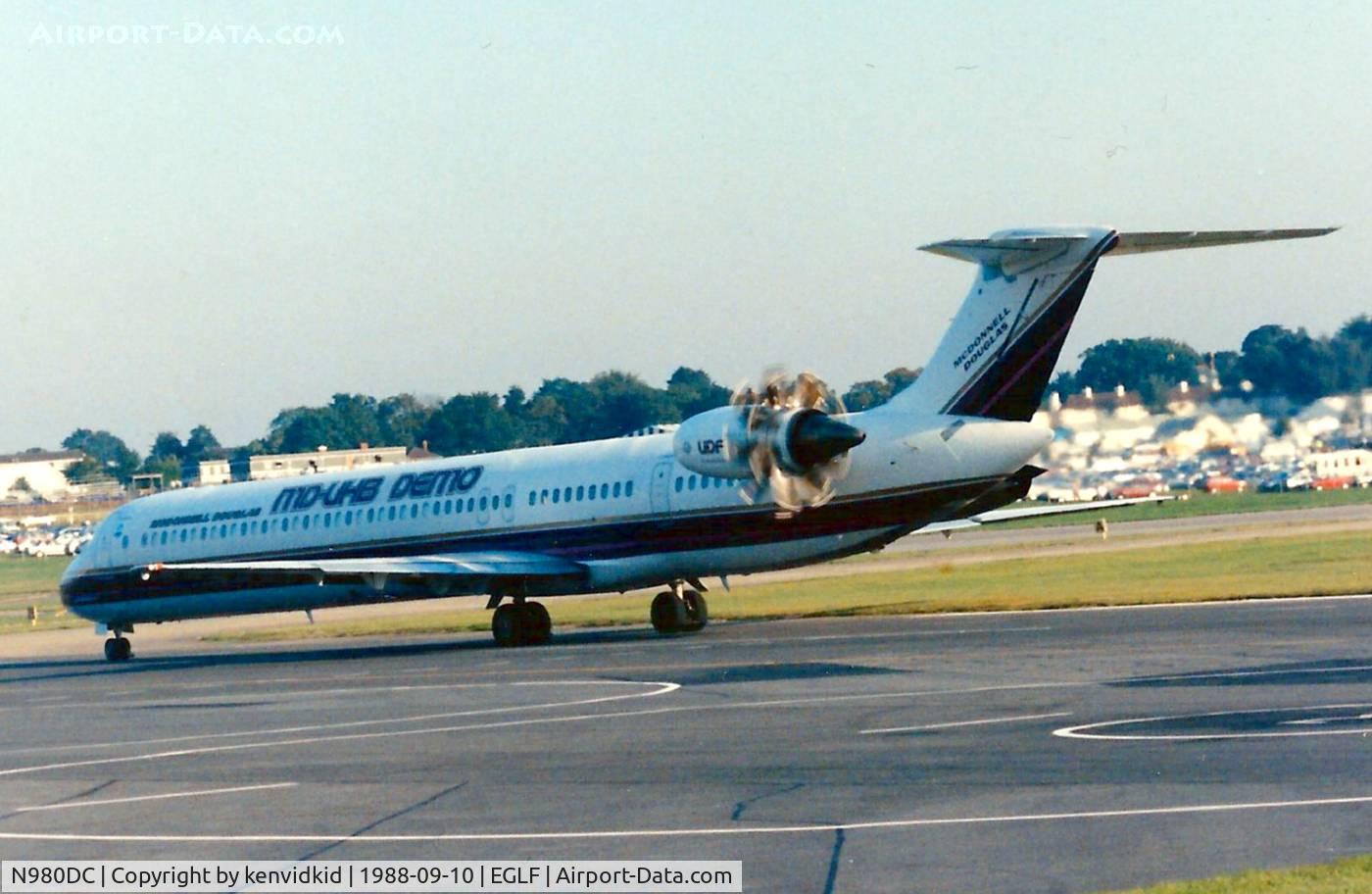 N980DC, McDonnell Douglas MD-81(UHB) C/N 48000, At the 1988 Farnborough International Air Show.