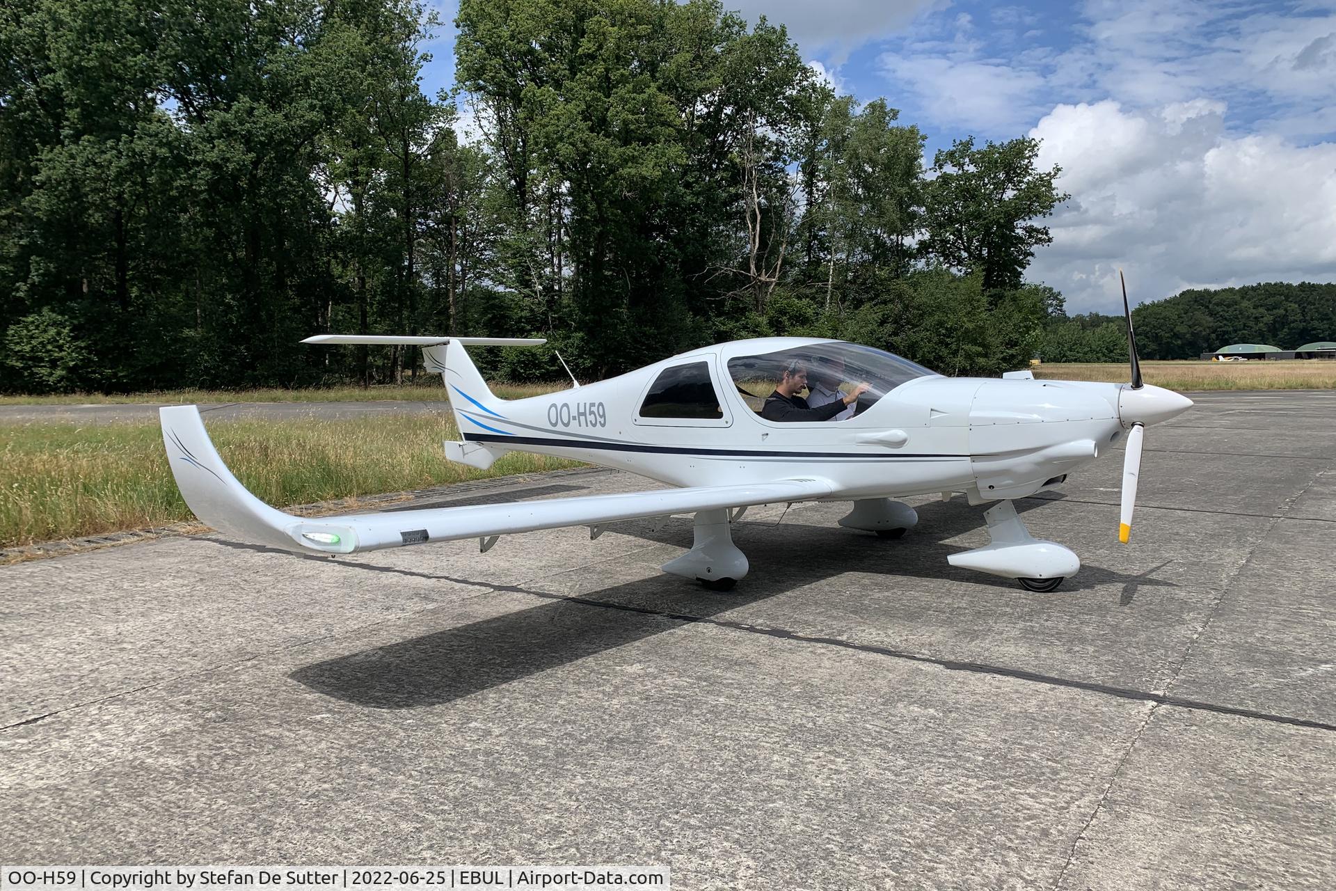 OO-H59, 2015 Dyn'Aero MCR Pick Up C/N 171, First arrival at its new home base Ursel.