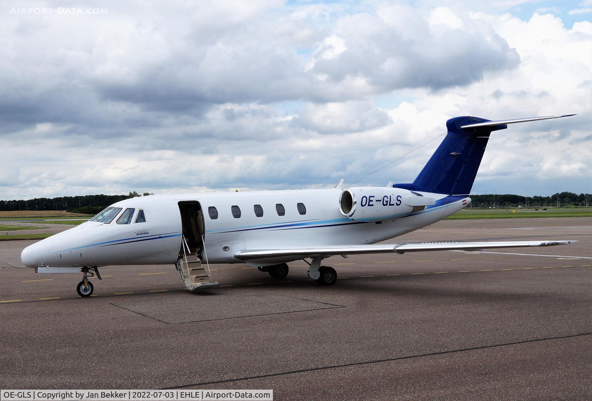 OE-GLS, 1999 Cessna 650 Citation VII C/N 650-7110, Lelystad Airport