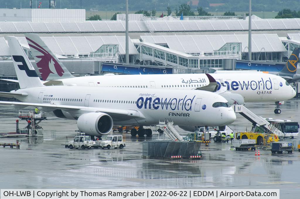 OH-LWB, 2015 Airbus A350-941 C/N 019, Finnair Airbus A350-900 with A7-ALZ