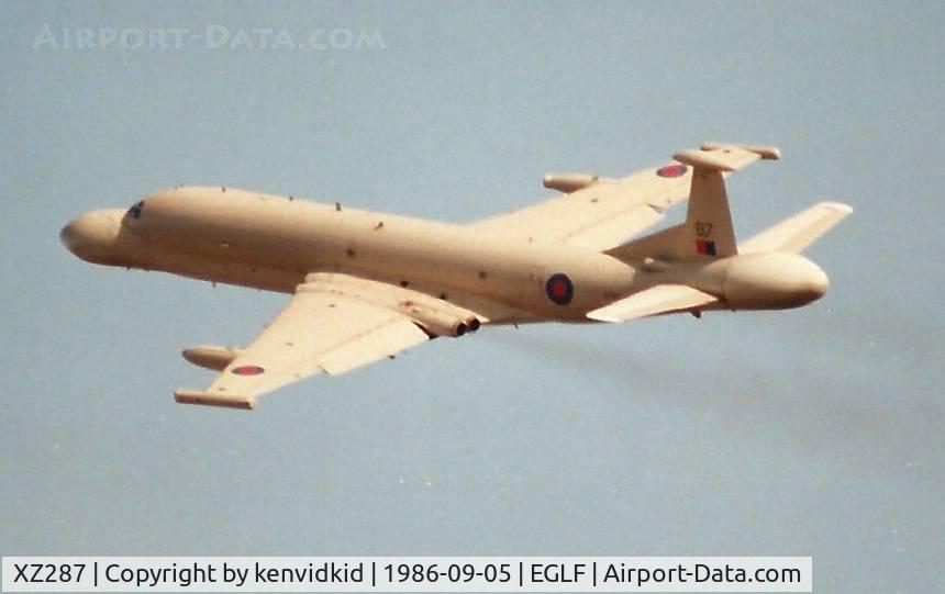XZ287, 1981 British Aerospace Nimrod AEW.3 C/N 8049, At the 1986 Farnborough International Air Show.