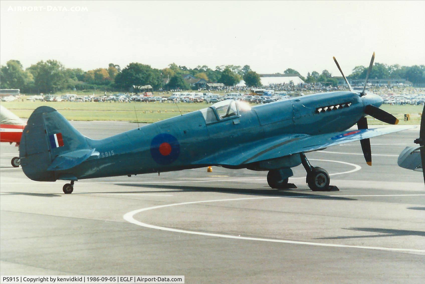 PS915, 1945 Supermarine 389 Spitfire PR.XIX C/N 6S/585121, At the 1986 Farnborough International Air Show.