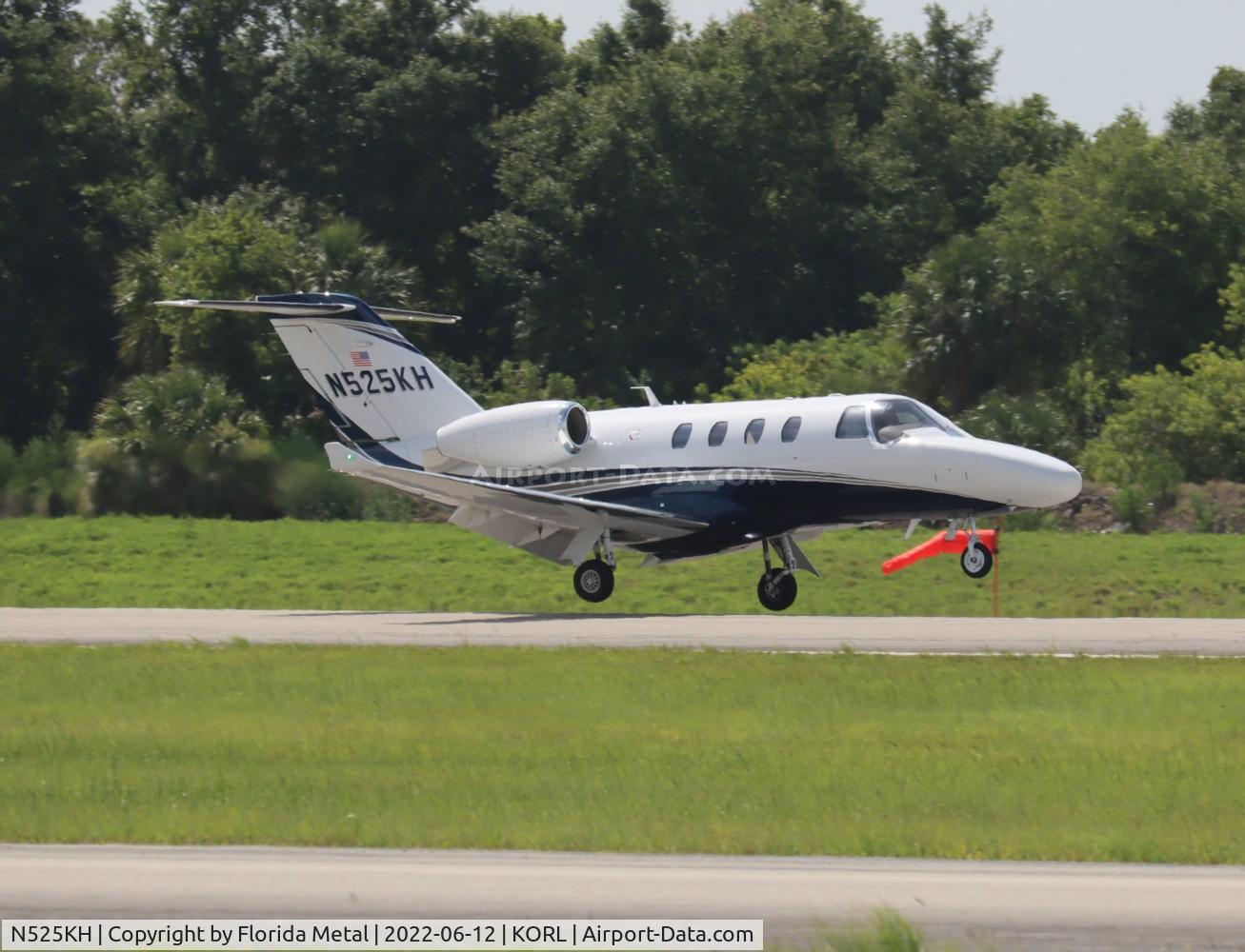 N525KH, 2016 Cessna 525 Citation M2 C/N 525-0908, Citation M2