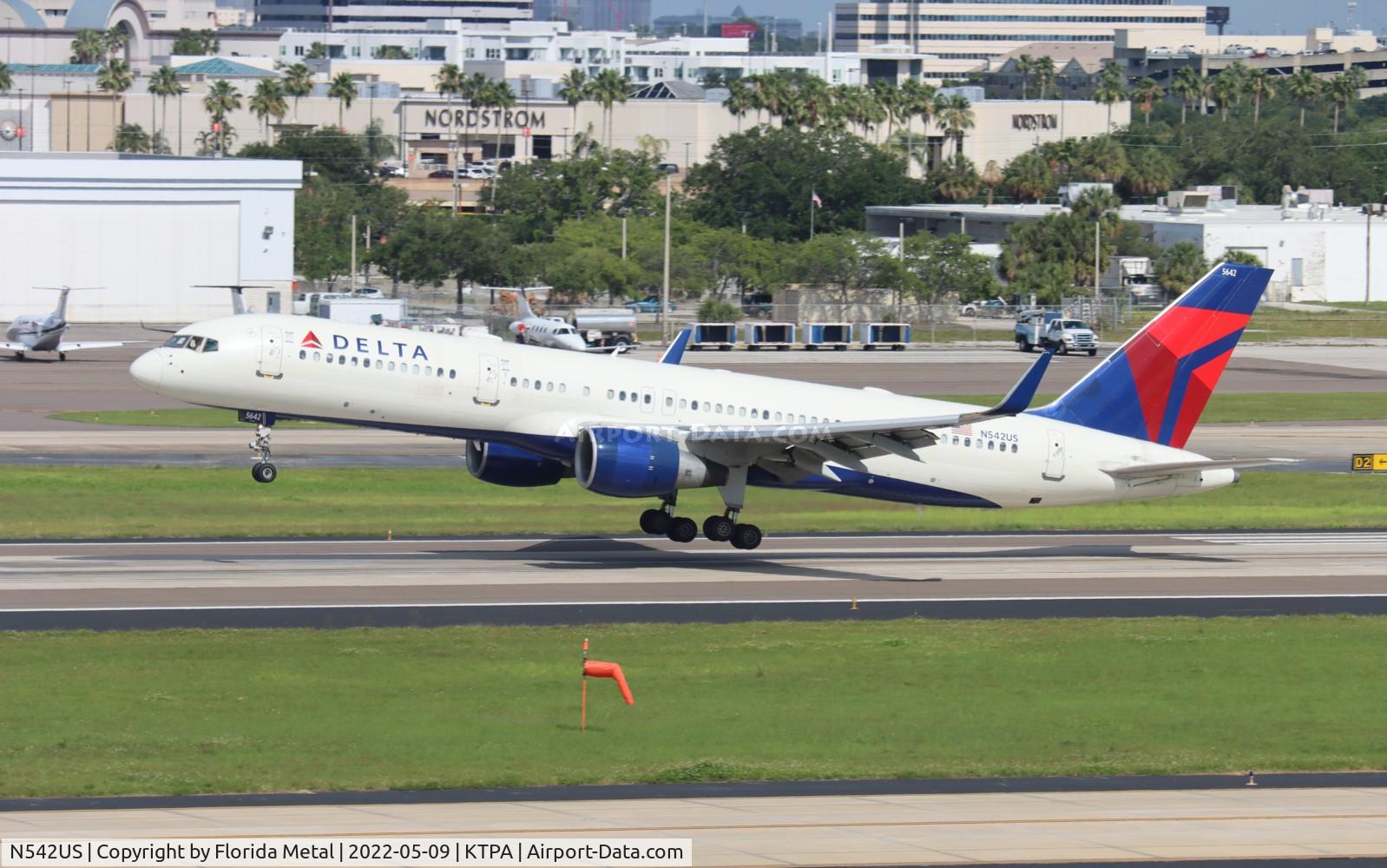 N542US, 1996 Boeing 757-251 C/N 26489, TPA 2022