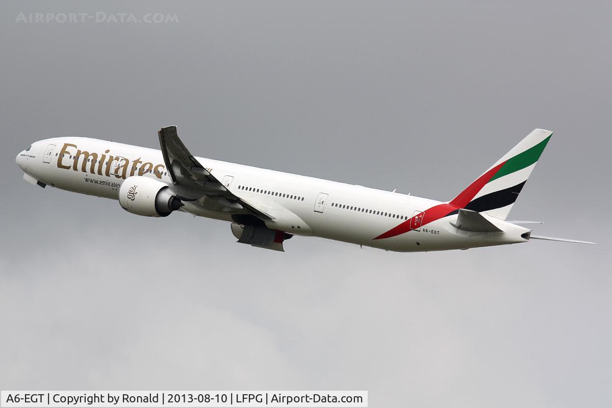 A6-EGT, 2012 Boeing 777-31H/ER C/N 35600, at cdg